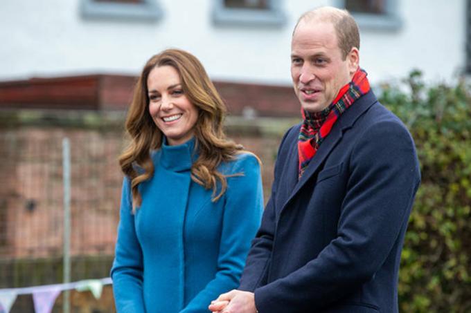 Kate Middleton er ved at føde sit fjerde barn, rapporterede medierne