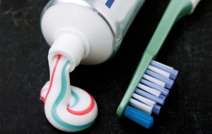 Børste tænder - børste tænder