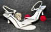 Forventning / virkelighed: udseendet af læder sandaler med AliExpress og en pose lavet af naturlige halm