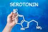 Serotonin. Du ønsker at være glad