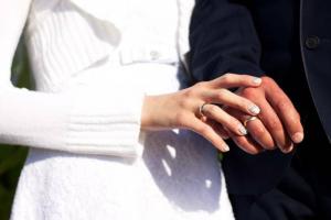 Bryllup manicure: Opret det perfekte billede af bruden
