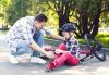 Sådan forsikrer du dit barn mod en ulykke: ekspertrådgivning