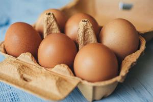 Gør dig klar til påske: hvordan man vælger de rigtige æg