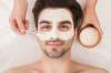 En hudlæge kåret som den mest populære myter om kosmetik