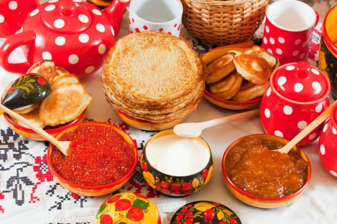 Top 8 retter på Pancake Day: hvad at lave mad, med undtagelse af pandekager
